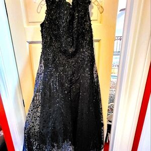 Mac Duggal Dress